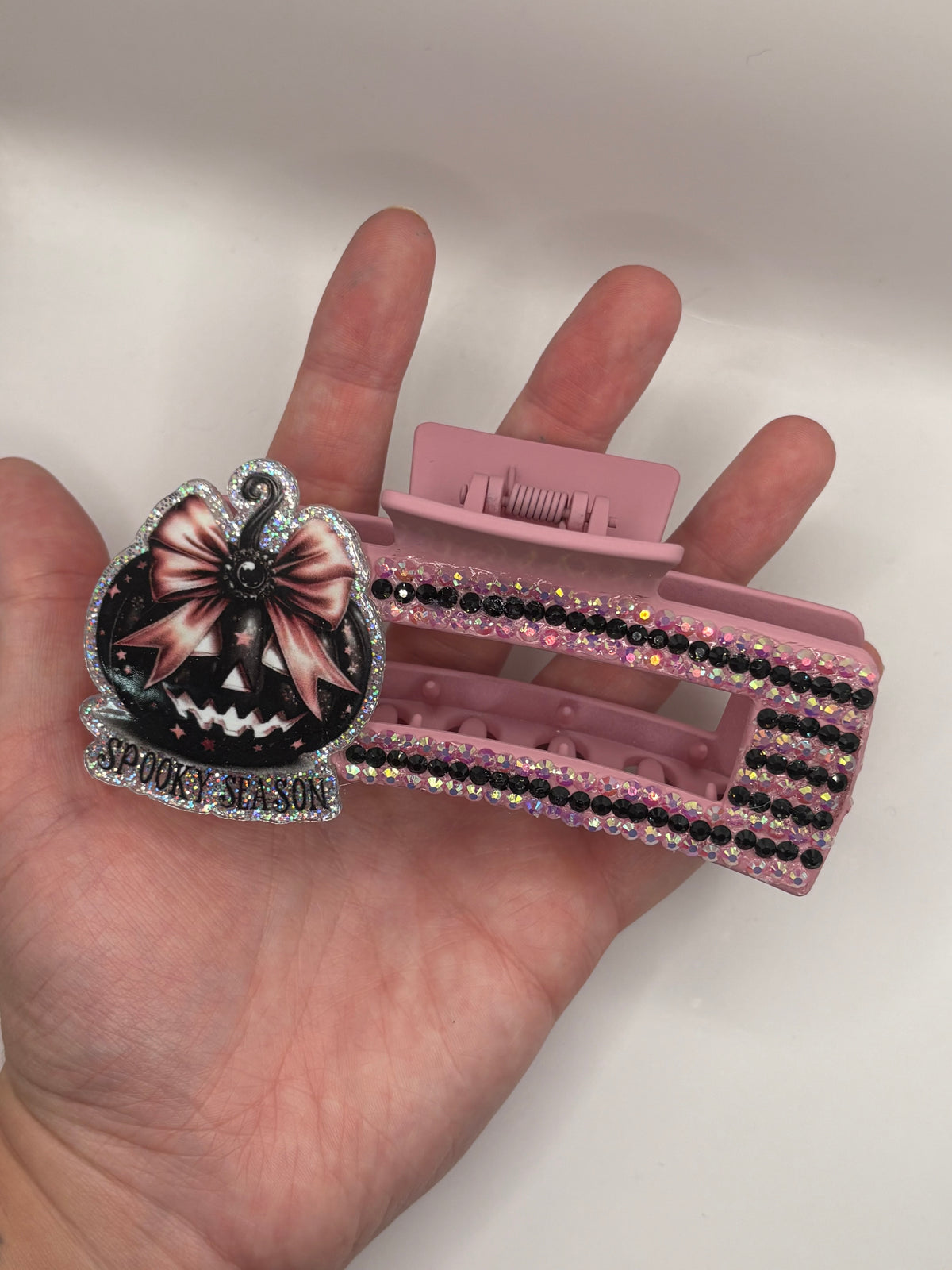 Spooky season bling claw clip
